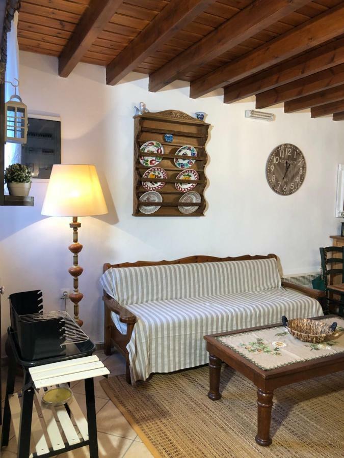 Villa Smaragdi-Despoina Malona Village Bagian luar foto